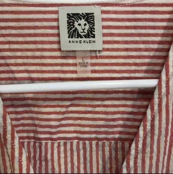 Anne Klein Quarter Zip Blouse - Picture 4 of 4